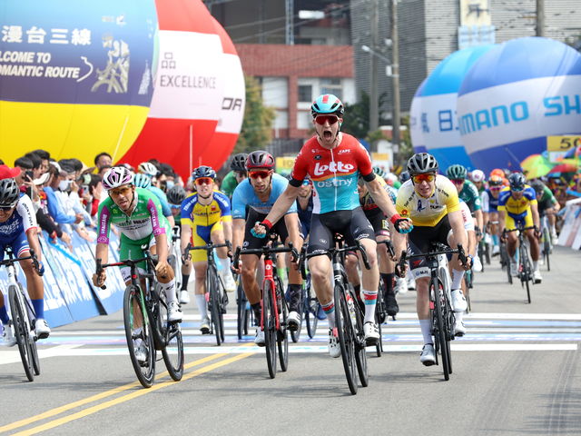 Tijl De Decker sprints to Tour de Taiwan stage win