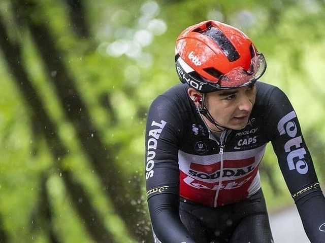 Kobe Goossens goes solo in search of stage win at Tour de Romandie