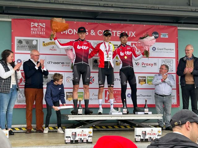 Second and third place for Matys Grisel and Victor Vaneeckhoutte in Monts et Châteaux Classic