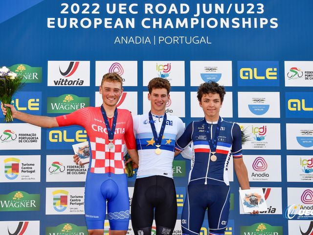 Alec Segaert powers to U23 European time trial title