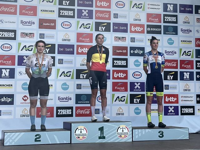 Sterre Vervloet verovert Belgische U23-graveltitel in Westerlo