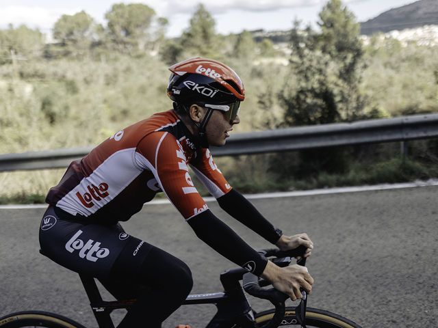 Jarno Widar showcases his class among the pros and secures second place in the second stage of Coppi e Bartali
