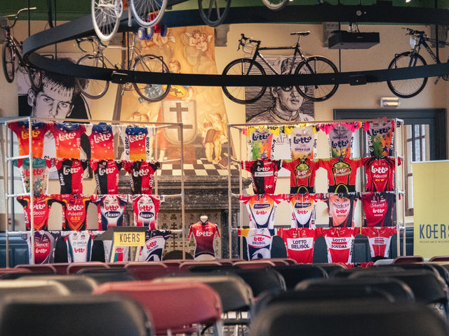 Lotto Cycling Team viert 40 jaar koersgeschiedenis met unieke expo in KOERS