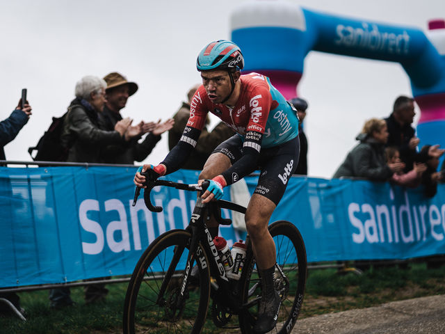 Andreas Kron 4th, Maxim Van Gils 7th in strong Amstel Gold Race for Lotto Dstny