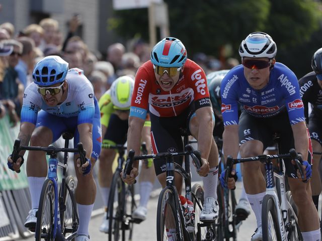 Arnaud De Lie op de meet nipt geklopt in Omloop van het Houtland
