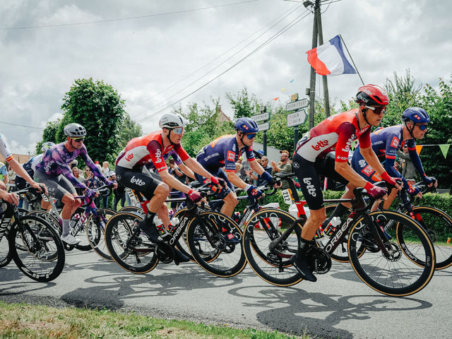 First top-ten finish in Tour de France after eventful day for Lotto