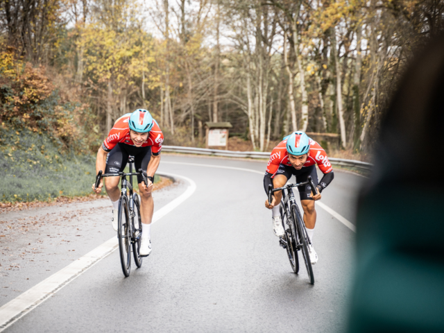 Lotto Dstny et Vermarc Sport lancent leur nouvelle tenue et prolongent leur partenariat