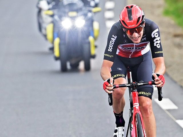 Brent Van Moer close to victory on stage four of the Tour