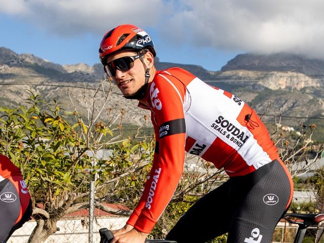 “We are really hungry”: Brent Van Moer and Florian Vermeersch kick off season at the Tour du Var