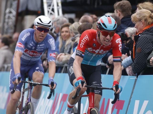Pascal Eenkhoorn sprints to second place on his home roads