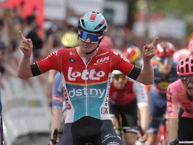 Maxim Van Gils takes first WorldTour win in Eschborn-Frankfurt