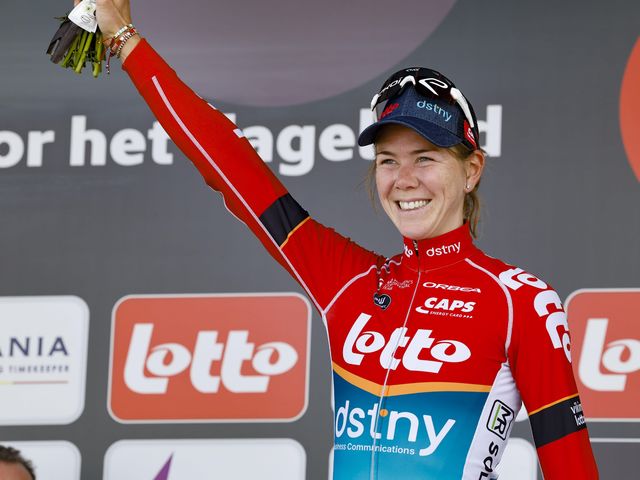 6de podium van het seizoen: Thalita de Jong tweede in Dwars door het Hageland