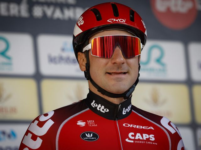 Elia Viviani before the start of Bredene Koksijde Classic: "I will take on the role the team expects from me"
