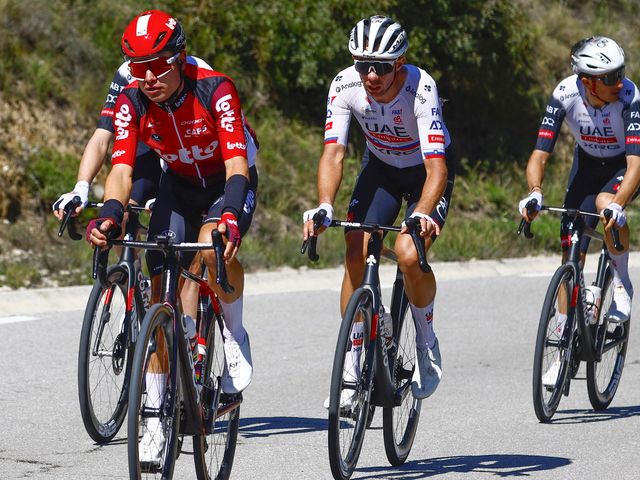 Lennert Van Eetvelt sprint naar sterke vijfde plaats in de bergen van La Molina