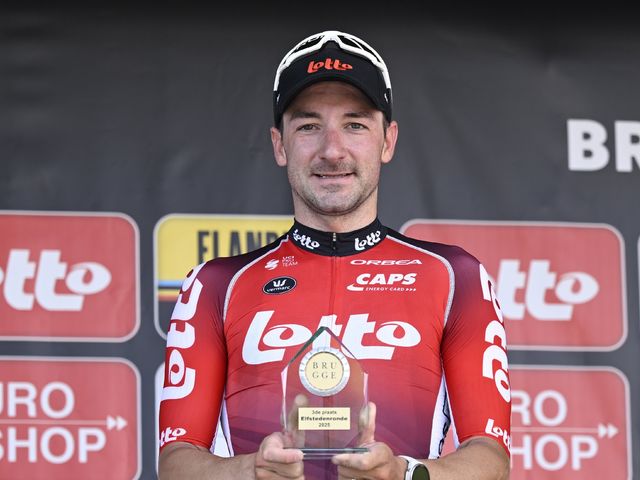 Knappe derde plaats voor Elia Viviani in Elfstedenronde
