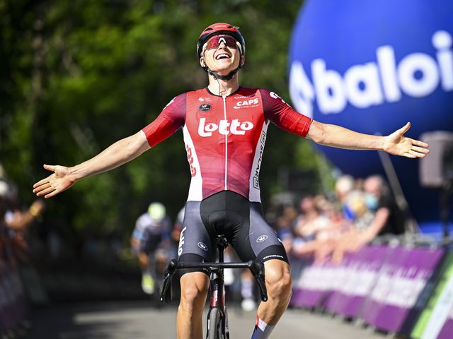 Emotionele overwinning voor Jenno Berckmoes in vierde etappe van Baloise Belgium Tour