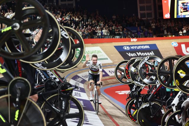 Elia Viviani neemt afscheid van de wielersport tijdens de Zesdaagse van Gent