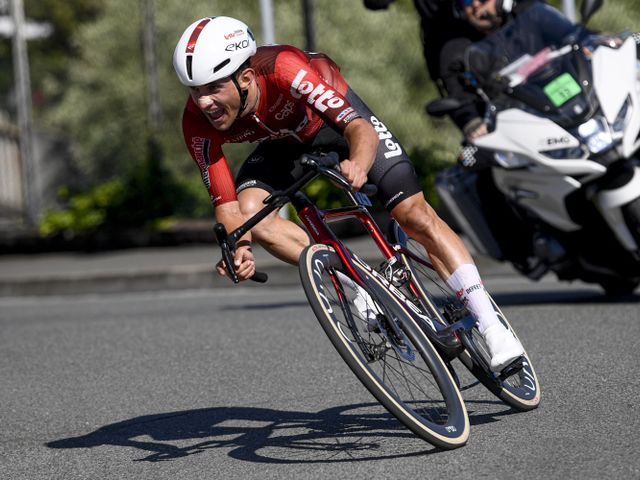 Simone Gualdi pakt eerste top tien in eerste grote ronde