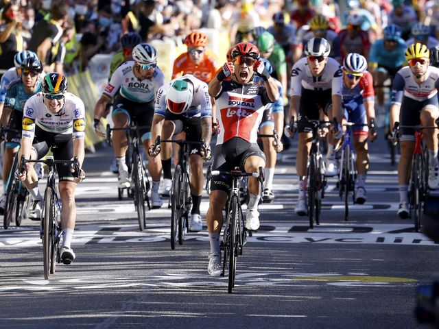Caleb Ewan sprints to precious first Tour de France stage win