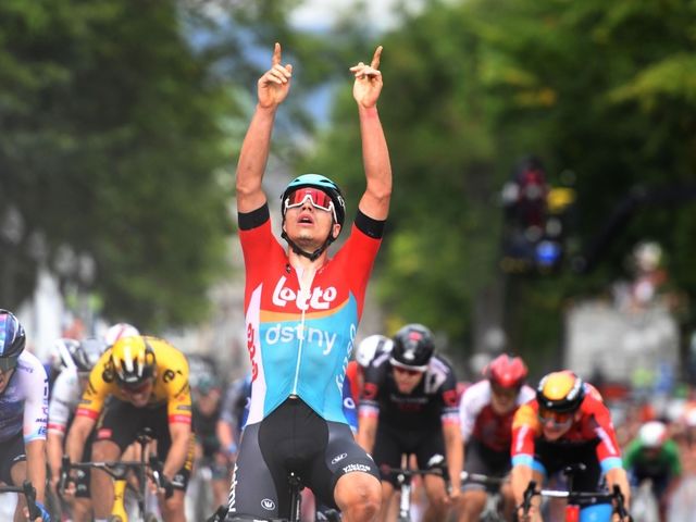 Arnaud De Lie wins GP Québec with impressive sprint