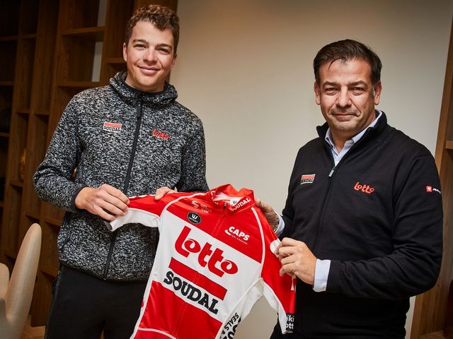 Florian Vermeersch extends contract until the end of 2024