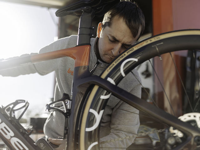 Staff Stories – mechanieker: Arno Rossignol: “Je komt in zoveel landen... in welke andere job kan je dat zeggen?”