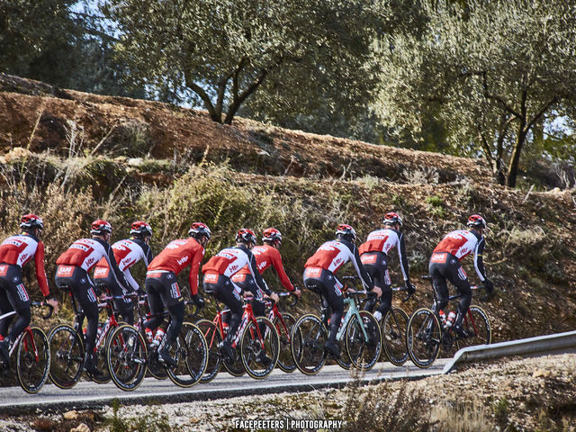 In beeld: Lotto Soudal op trainingsstage