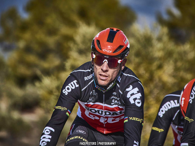 Philippe Gilbert kicks off 19th season as pro at GP La Marseillaise