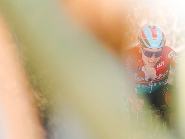 Lennert Van Eetvelt reflects on the first week of the Vuelta: "The heat has taken a heavy toll on everyone."