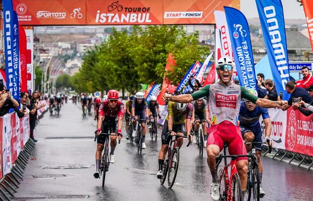 Steffen De Schuyteneer sprints to 4th place, Mauro Cuylits still leader in Istanbul