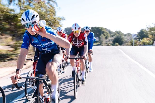 Lotto-Intermarché et Van Moer Logistics Cycling Team unissent leurs forces à la recherche des talents de demain