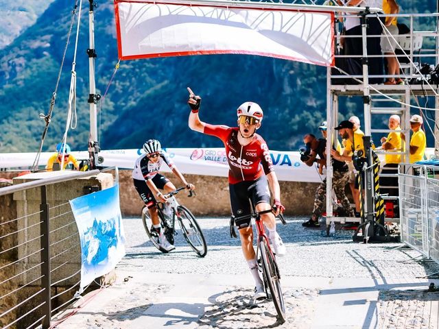 Niels Driesen wint tweede etappe in de Giro della Valle d'Aosta